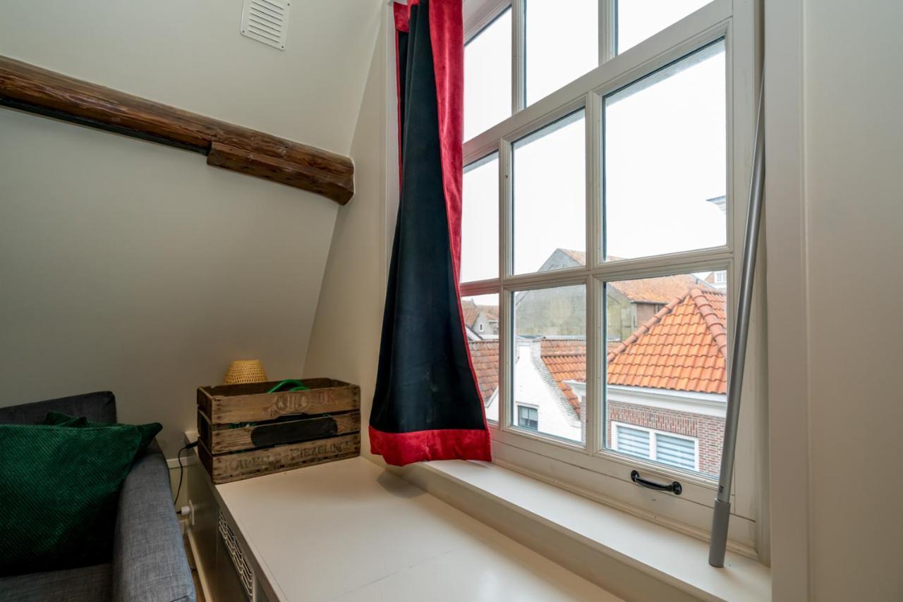 شقة زييريكسي  في Pakhuis De Venkel - Zolder Studio المظهر الخارجي الصورة